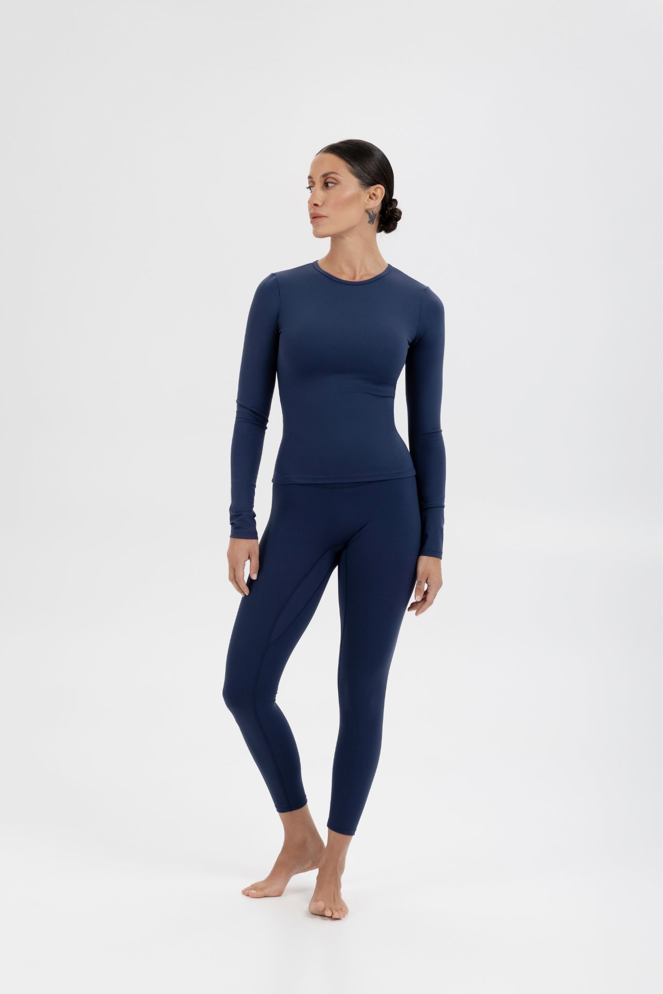 Everymove-long-sleeve-Dark-blue-OMONYMA