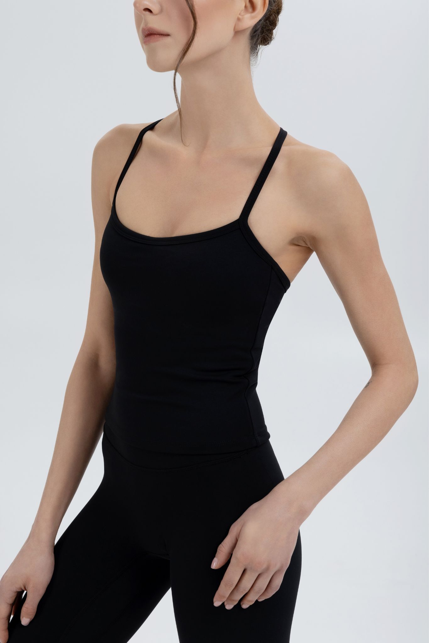 everymove-tank-black-OMONYMA-3